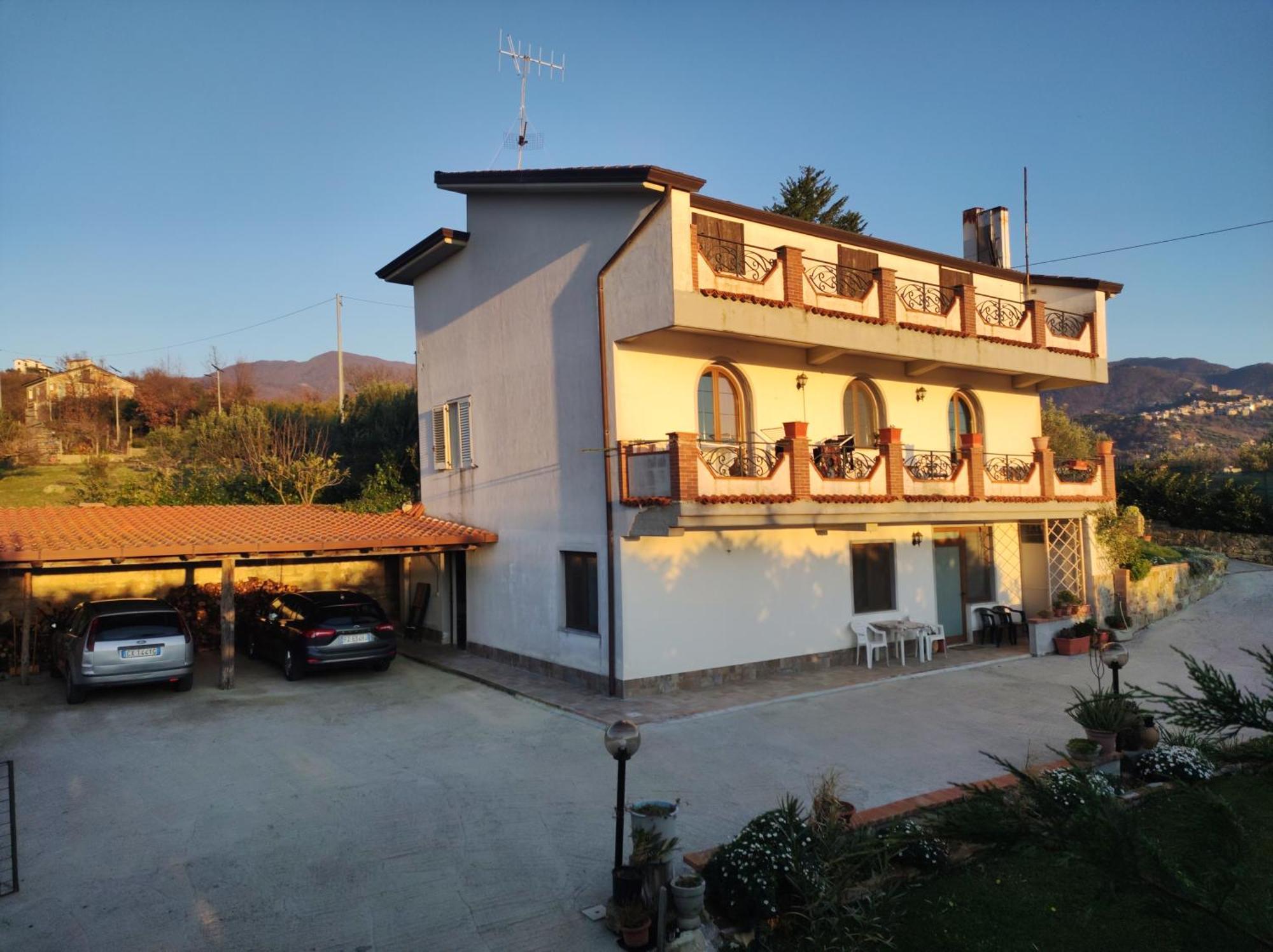 Ruggiero "Casa Vacanze" Валло-делла-Лукания Экстерьер фото